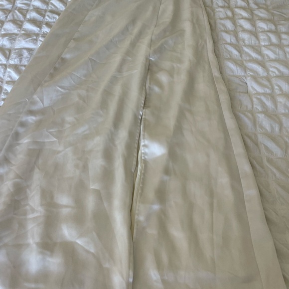 WeWoreWhat Whisper White Puff Sleeve Midi Dress - Picture 9 of 16